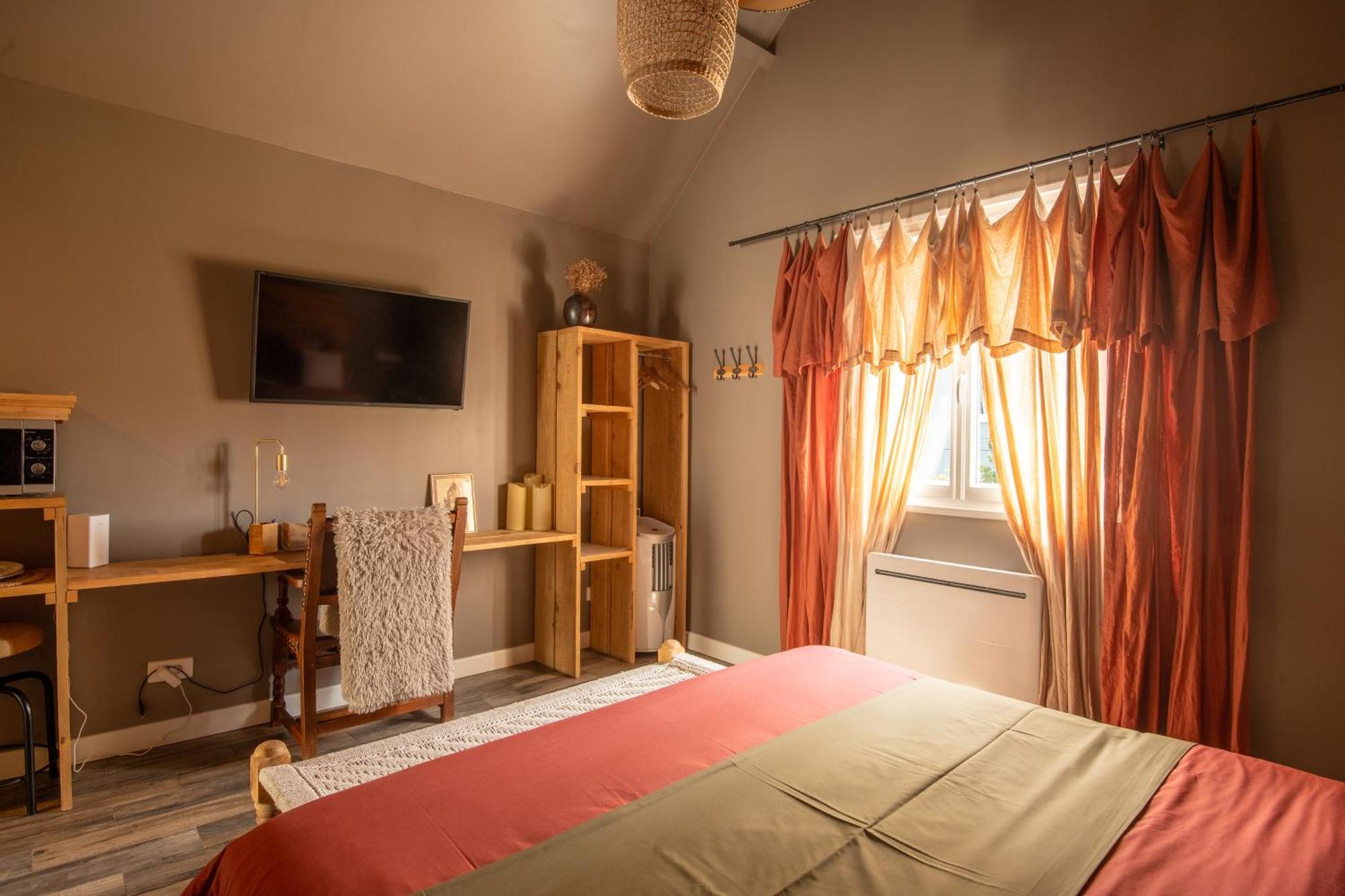 J&J Room - Hebergement D'Exception Pres De Provins! Le Bas Courton Exterior foto